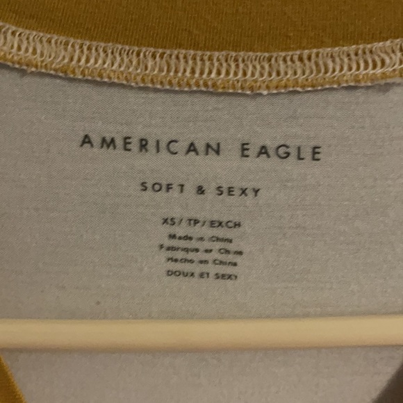 American Eagle Outfitters (white and mustard yellow T-shirt) - Picture 3 of 3